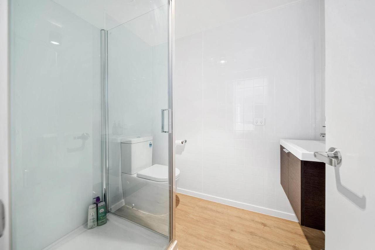 2 Bed 2 Bathroom Brand New Paradise 8 Mins To Cbd كوينستاون المظهر الخارجي الصورة